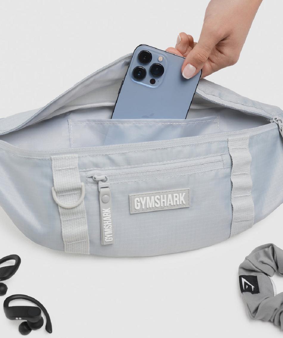 Bolsas Gymshark Sleek Sling Accessories Gris Claro | CO 4248VRW